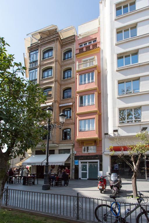 Edificio Constitucion * Sewilla