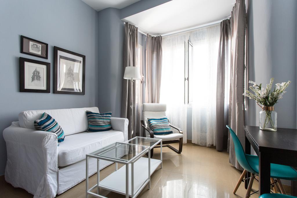 Apartament Edificio Constitucion Sewilla